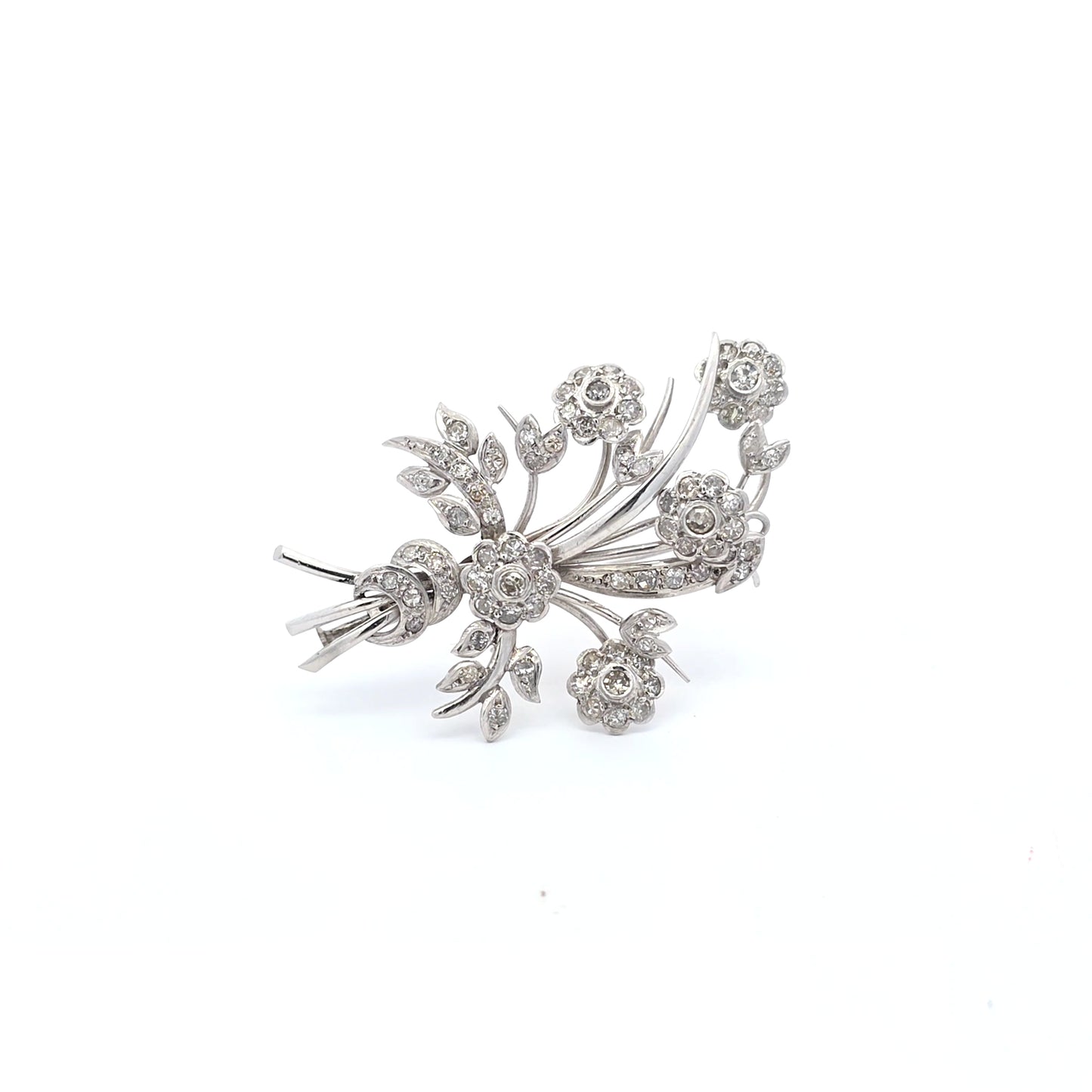 Platinum and White gold Floral Brooch with Round Brilliant Cut Diamonds
