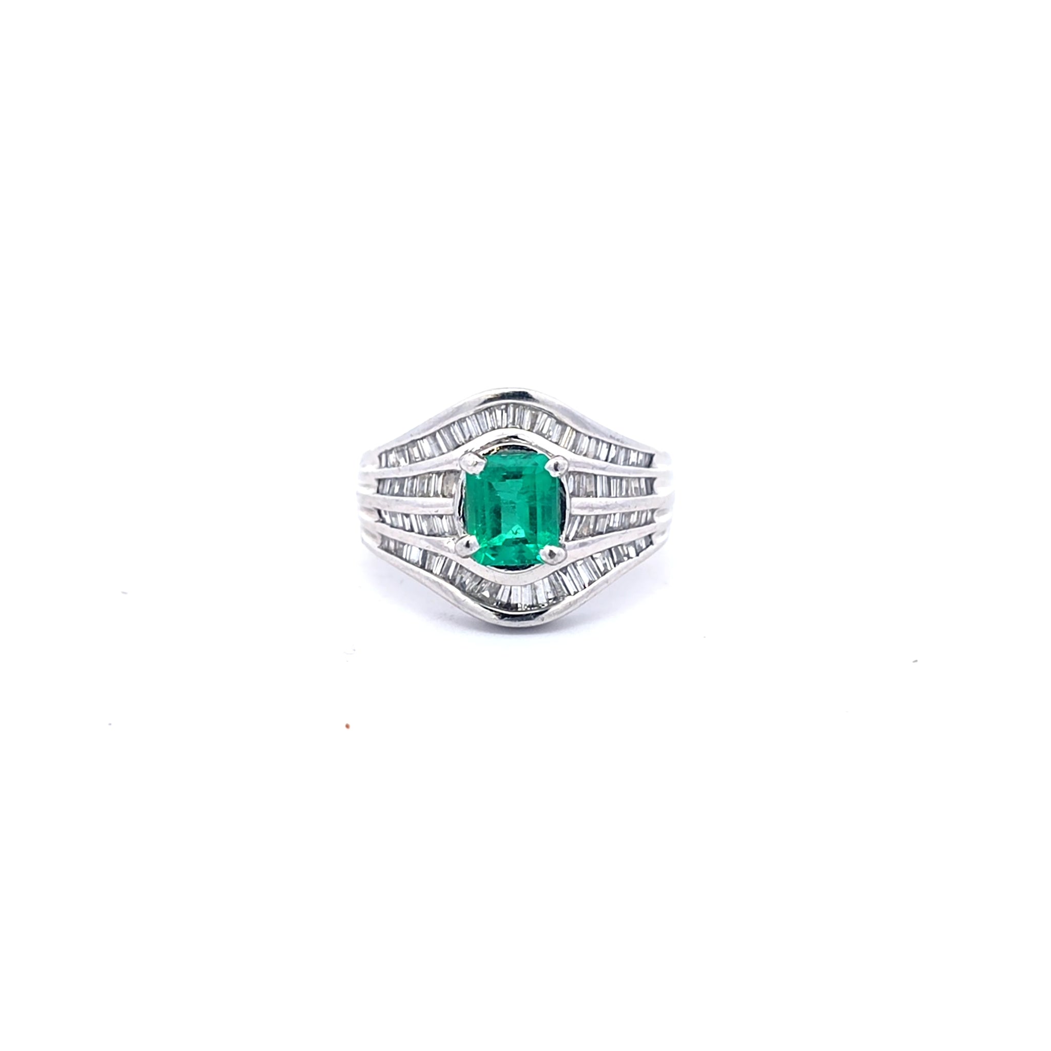 bruens fine jewelry  emerald elegant ring video