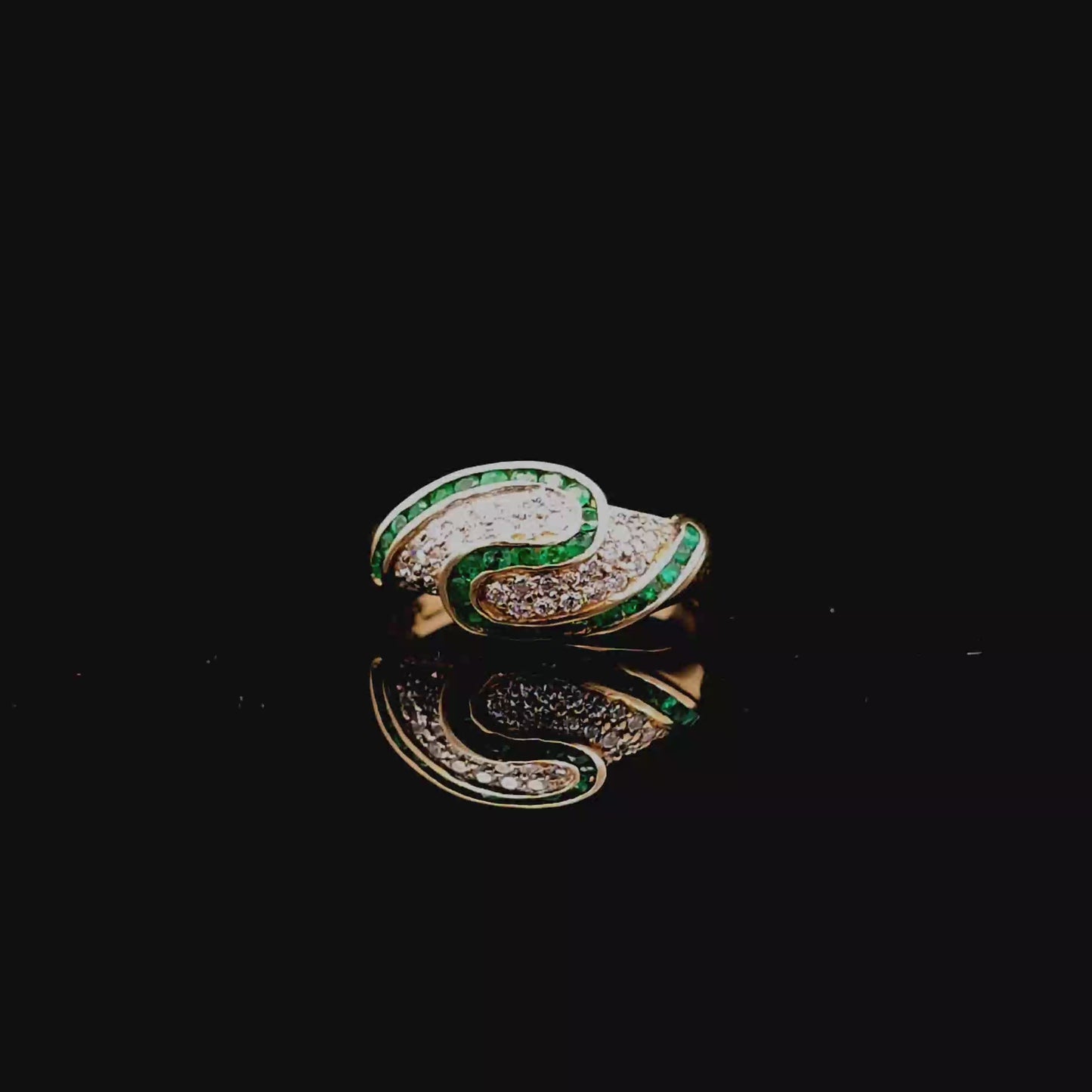 Emerald and Pavé Swirl Cocktail Ring in Yellow Gold