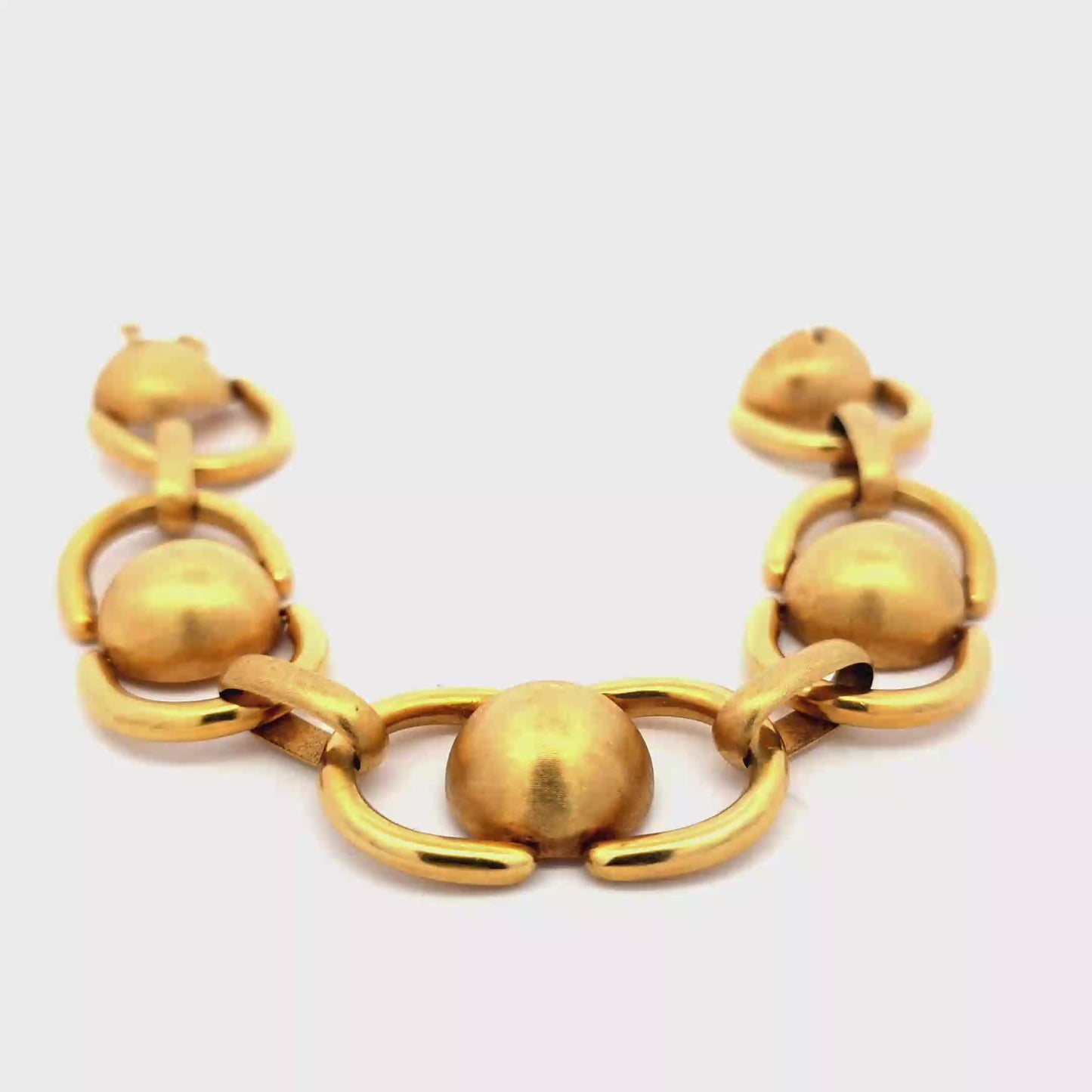 Textured Dome Link Chain Bracelet in Matte Yellow Gold