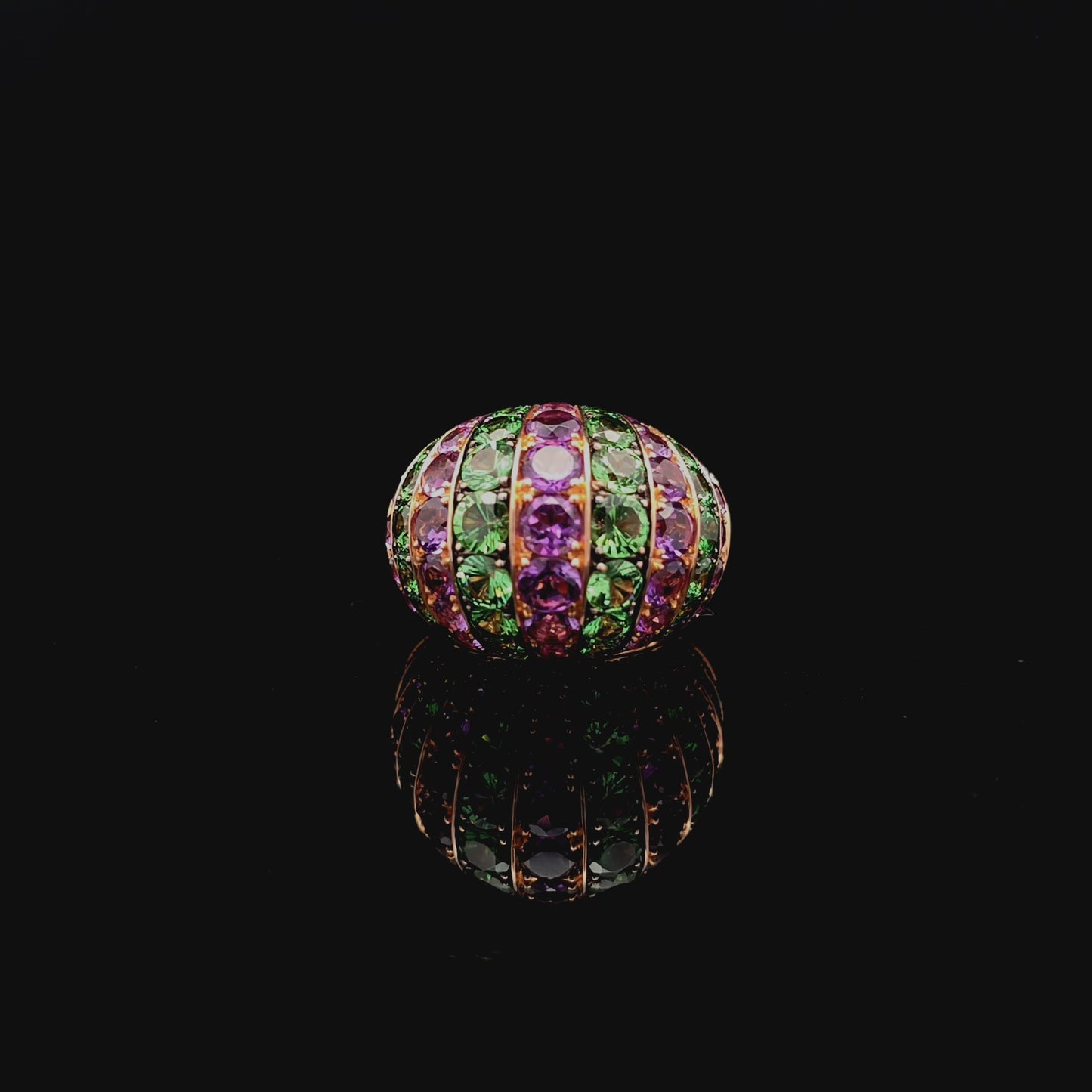 Vintage 18k rose gold bombe ring with Tsavorite and Amethyst